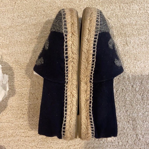 Wool Chanel shoes 36 - Picture 5 of 10